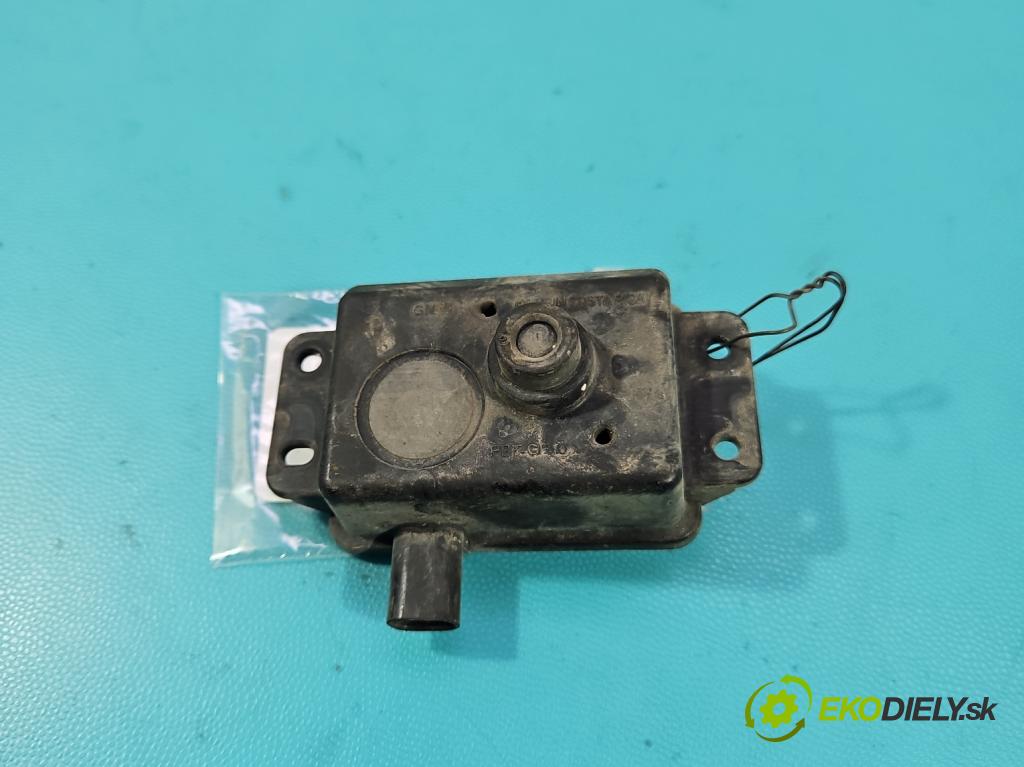 Opel Insignia B 2017-2022 2.0 T 260 HP automatic 191 kW 1998 cm3 5- riadiaca jednotka ostatné 23355896