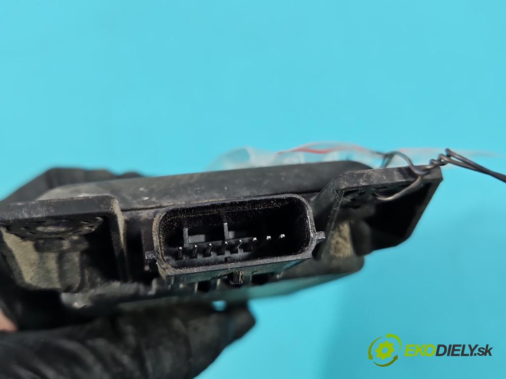 Opel Insignia B 2017-2022 2.0 T 260 HP automatic 191 kW 1998 cm3 5- riadiaca jednotka ostatné 84129137LH