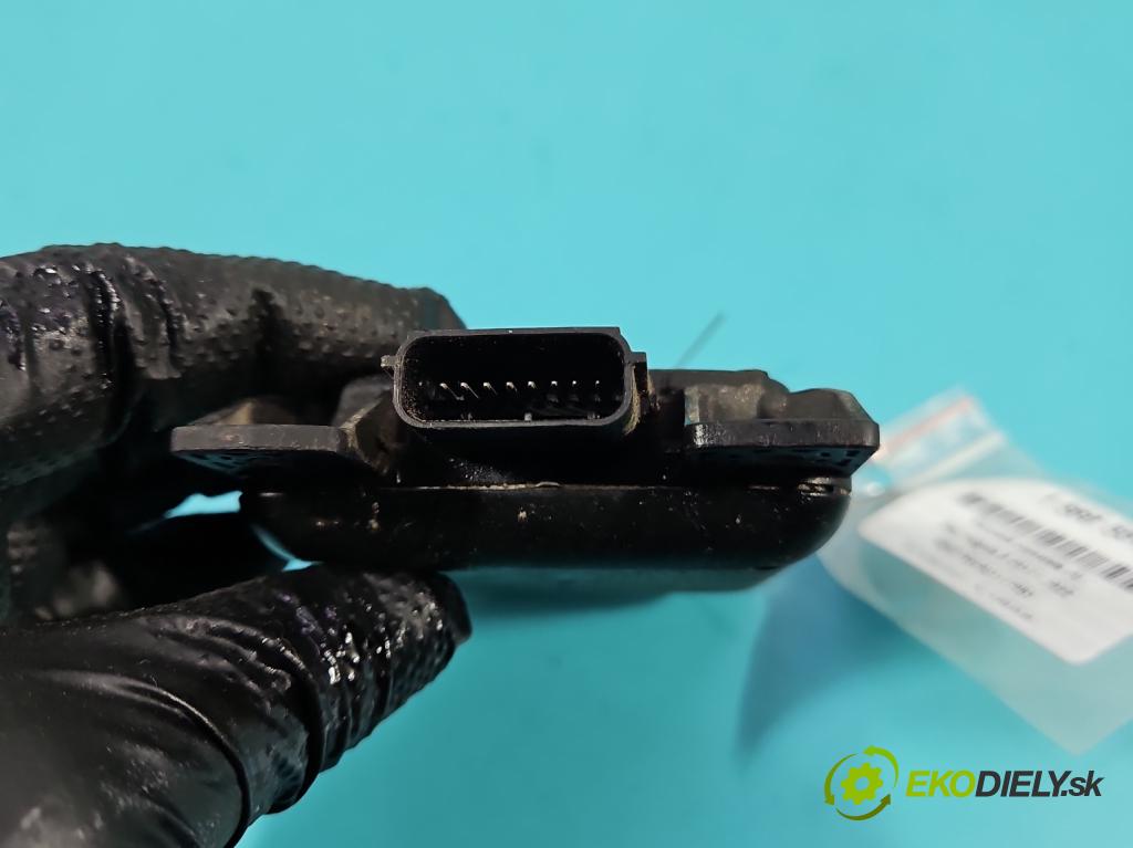 Opel Insignia B 2017-2022 2.0 T 260 HP automatic 191 kW 1998 cm3 5- riadiaca jednotka ostatné 84129136