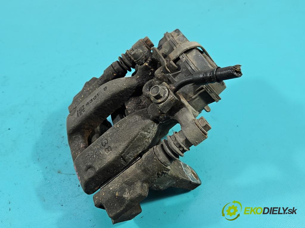 Opel Insignia B 2017-2022 2.0 T 260 HP automatic 191 kW 1998 cm3 5- brzdič zadné ľavý  (Kľučka dverí ostatné)