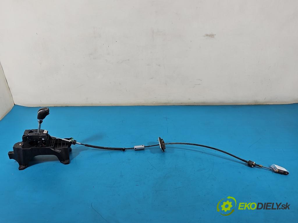 Opel Insignia B 2017-2022 2.0 T 260 hp automatic 191 kW 1998 cm3 5- kulisa změny stupňová 13576878 (Řadicí páka (kulisa) )