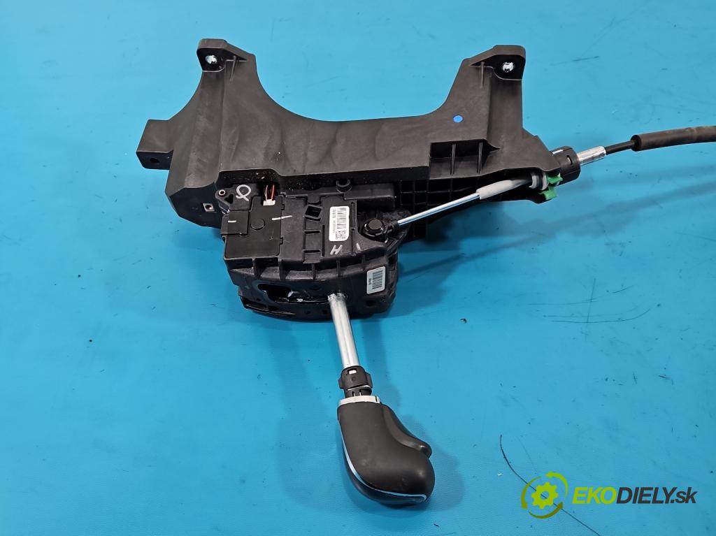 Opel Insignia B 2017-2022 2.0 T 260 hp automatic 191 kW 1998 cm3 5- kulisa změny stupňová 13576878 (Řadicí páka (kulisa) )