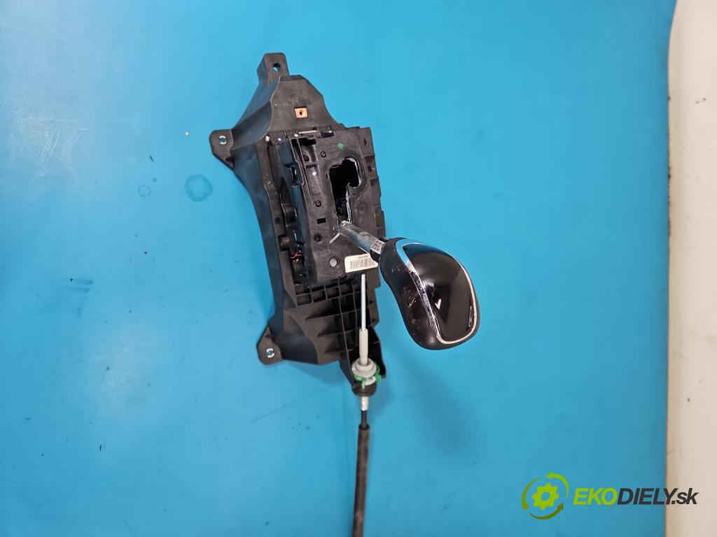 Opel Insignia B 2017-2022 2.0 T 260 hp automatic 191 kW 1998 cm3 5- kulisa změny stupňová 13576878 (Řadicí páka (kulisa) )