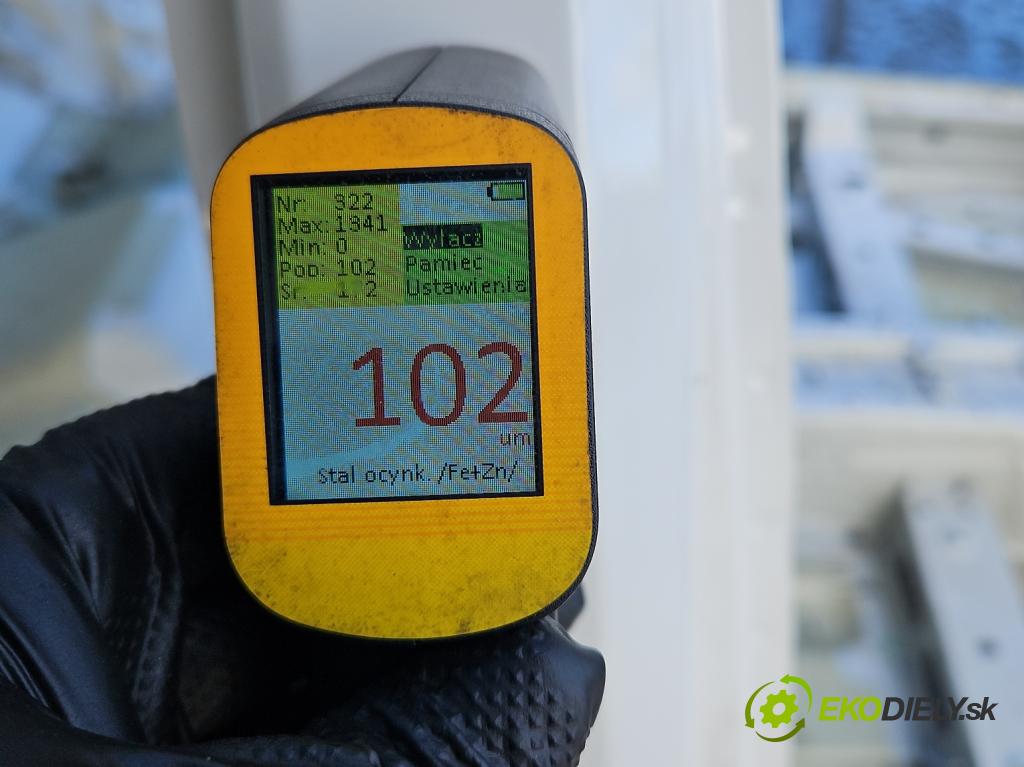 Opel Insignia B 2017-2022 2.0 T 260 hp automatic 191 kW 1998 cm3 5- práh pravý  (Karoserie ostatní)