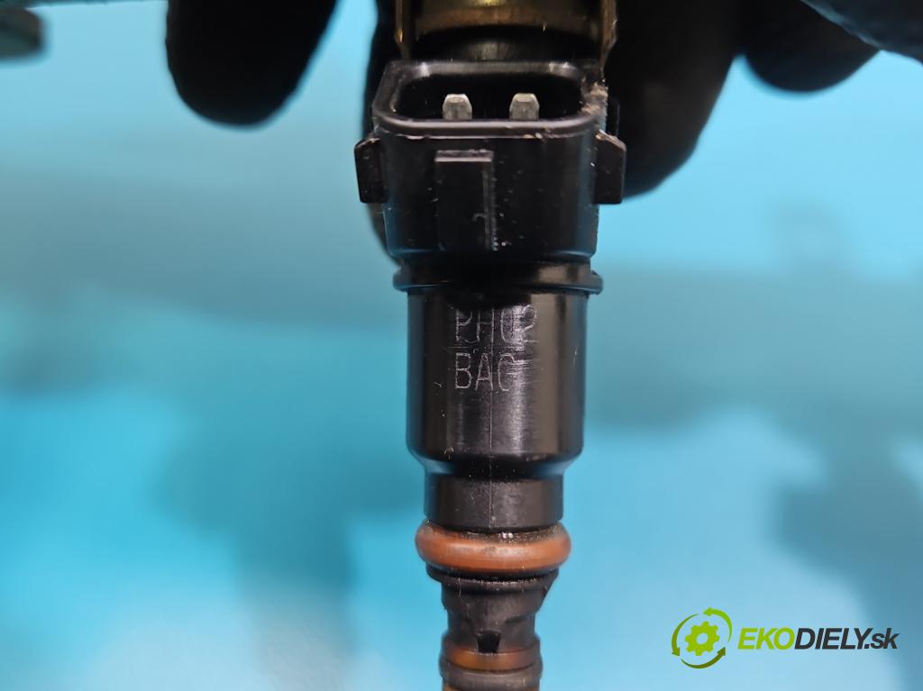 Honda Stream 2.0 16V 156 HP manual 115 kW 1998 cm3 5- vstrek PH02 (Vstrekovač paliva)