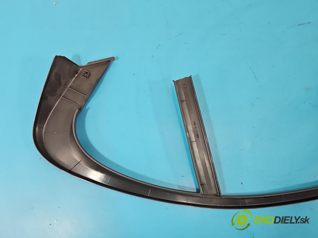 Mercedes E W213 2016-2023 2.0 CDI 194KM automatic 143 kW 1950 cm3 4- lišta dveře zadní levé A2137370100