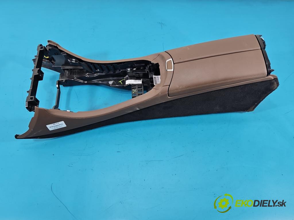 Mercedes E W213 2016-2023 2.0 CDI 194KM automatic 143 kW 1950 cm3 4- loketní opěrka A2136801600 (Loketní opěrka)