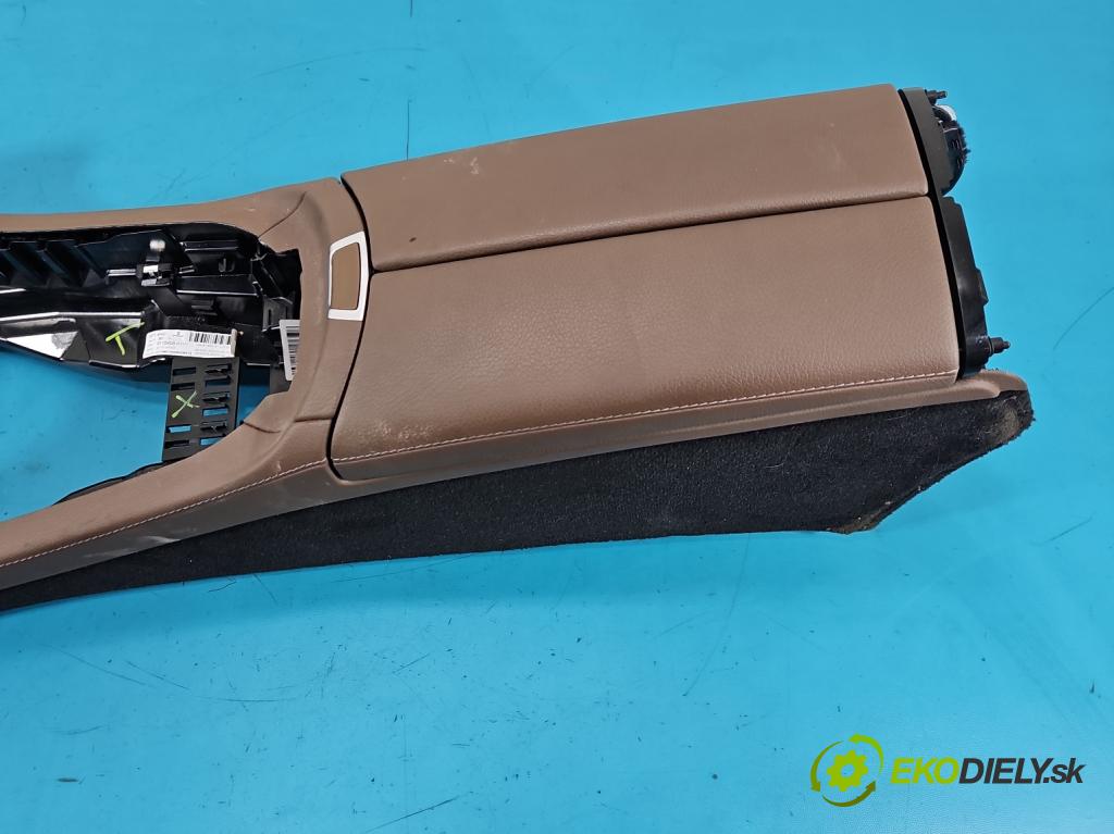 Mercedes E W213 2016-2023 2.0 CDI 194KM: automatic 143 kW 1950 cm3 4- operadlo A2136801600 (Lakťová opierka)