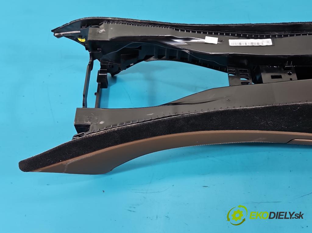 Mercedes E W213 2016-2023 2.0 CDI 194KM: automatic 143 kW 1950 cm3 4- operadlo A2136801600 (Lakťová opierka)