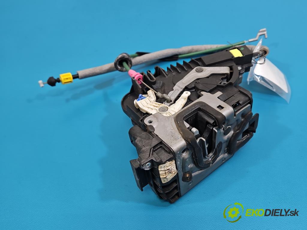 Mercedes E W213 2016-2023 2.0 CDI 194KM automatic 143 kW 1950 cm3 4- zámek zadní levý A2220064099