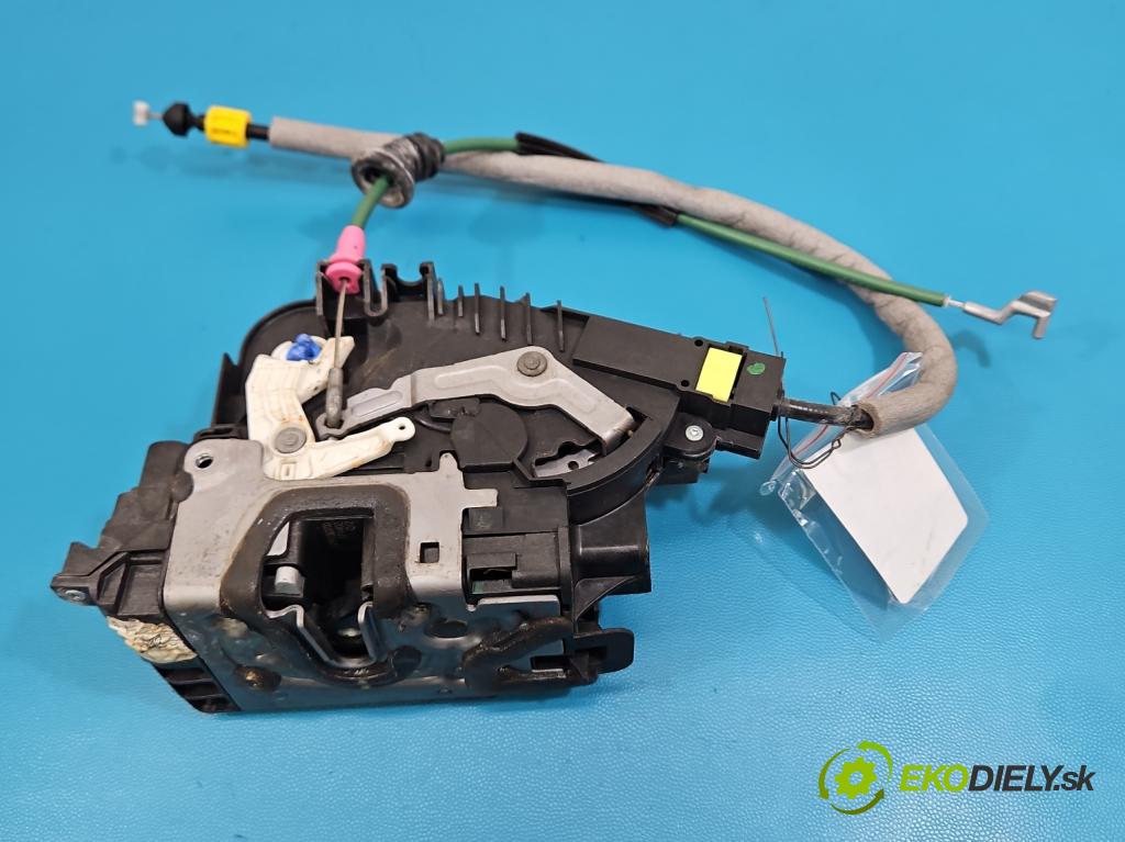 Mercedes E W213 2016-2023 2.0 CDI 194KM automatic 143 kW 1950 cm3 4- zámek zadní levý A2220064099