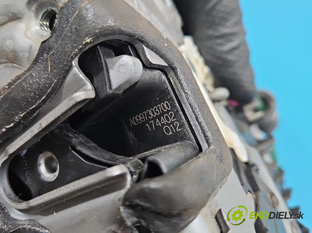 Mercedes E W213 2016-2023 2.0 CDI 194KM automatic 143 kW 1950 cm3 4- zámek zadní levý A2220064099