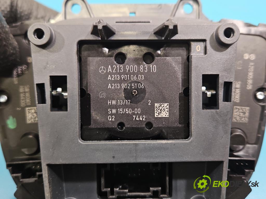 Mercedes E W213 2016-2023 2.0 CDI 194KM: automatic 143 kW 1950 cm3 4- prepínač rádio: navigácie A2139008109