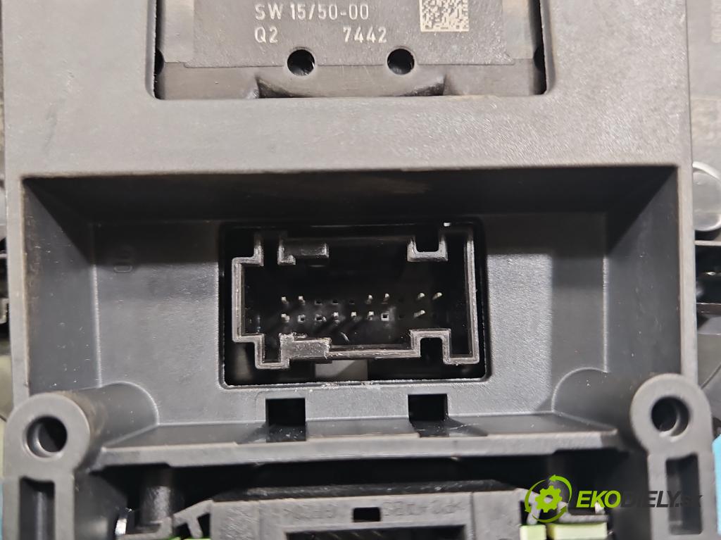 Mercedes E W213 2016-2023 2.0 CDI 194KM: automatic 143 kW 1950 cm3 4- prepínač rádio: navigácie A2139008109