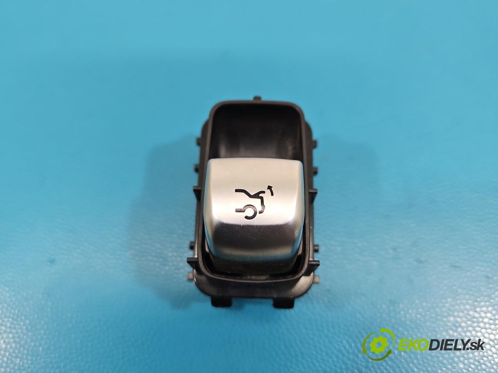 Mercedes E W213 2016-2023 2.0 CDI 194KM: automatic 143 kW 1950 cm3 4- prepínač ostatné A2229050409