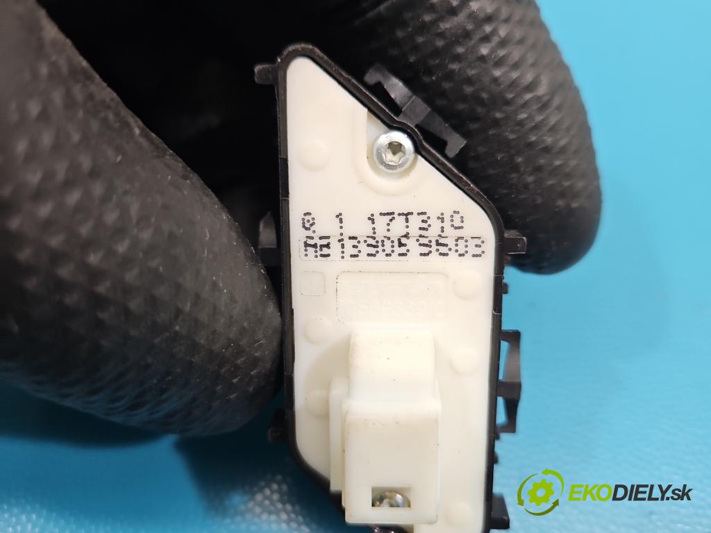 Mercedes E W213 2016-2023 2.0 CDI 194KM: automatic 143 kW 1950 cm3 4- prepínač ostatné A2139059603