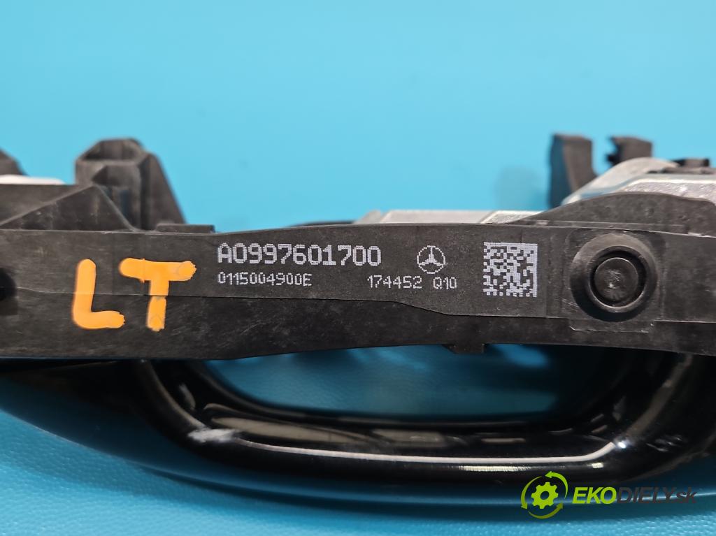 Mercedes E W213 2016-2023 2.0 CDI 194KM automatic 143 kW 1950 cm3 4- klika zadní levé A0997601700 (Klika dveří ostatní)