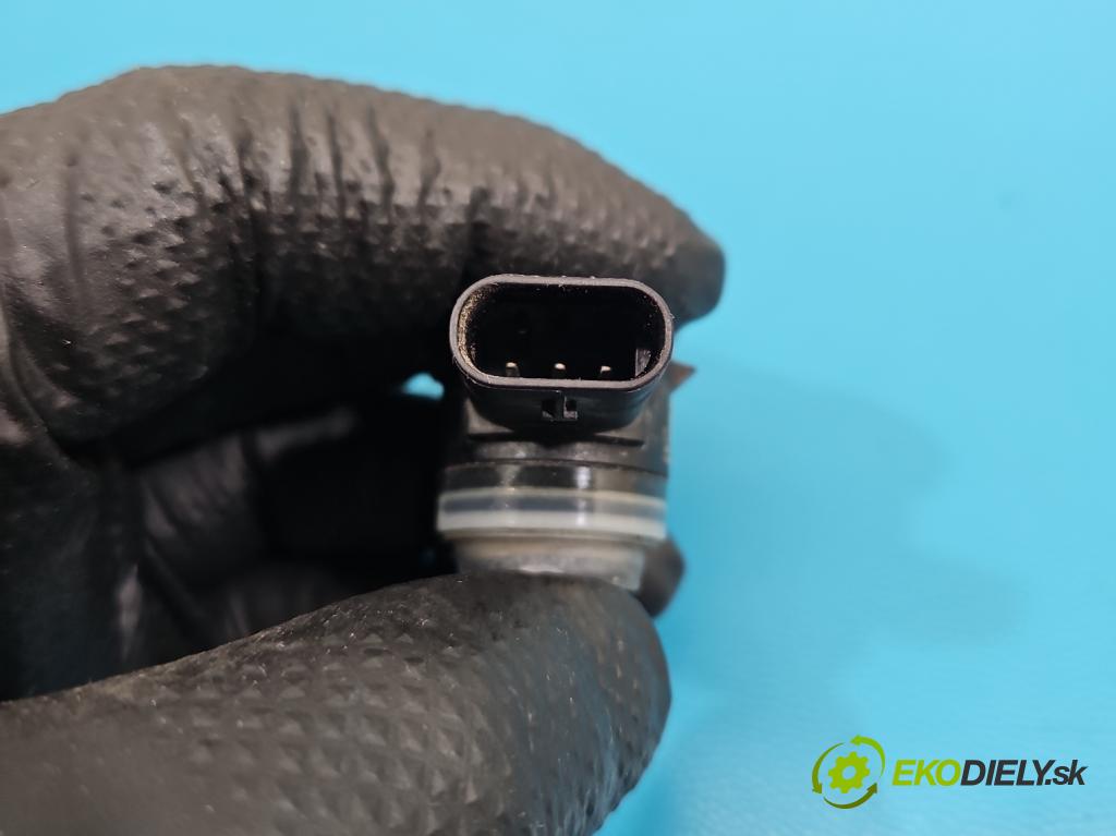 Mercedes E W213 2016-2023 2.0 CDI 194KM: automatic 143 kW 1950 cm3 4- snímač parkovaní: A0009055504