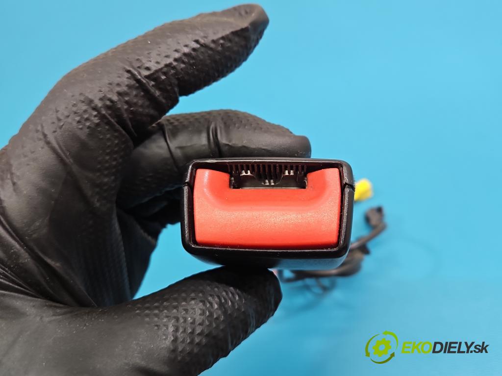 Mercedes E W213 2016-2023 2.0 CDI 194KM: automatic 143 kW 1950 cm3 4- pas bezpečnosť: predné ľavý A2138600169