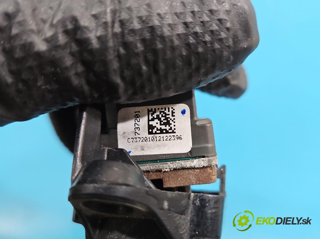 Mercedes S W222 2013-2020 3.0 cdi (656929) 340KM: automatic 250 kW 2925 cm3 4- Kamera predné A0009055605