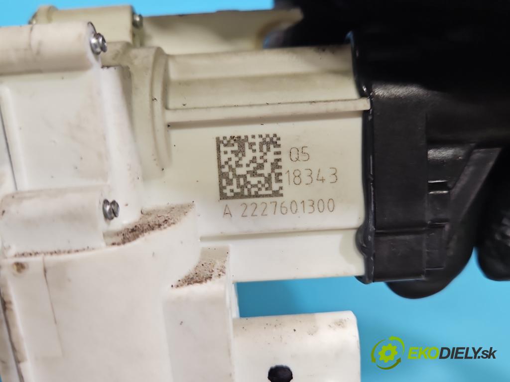Mercedes S W222 2013-2020 3.0 cdi (656929) 340KM automatic 250 kW 2925 cm3 4- zámek přední levý A2227601300