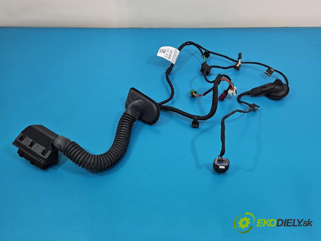 Mercedes E W213 2016-2023 2.0 CDI 194KM: automatic 143 kW 1950 cm3 4- Zväzok: dvere zadné vľavo: A2135400743