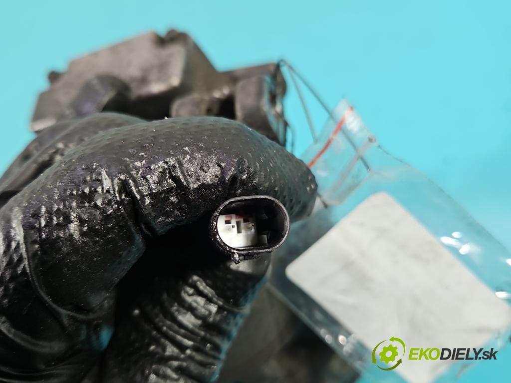 Bmw 1 E87 2004-2011 2.0d 150 hp manual 110 kW 1995 cm3 5- Kompresor: klíma 6987766 (Kompresor klimatizace)