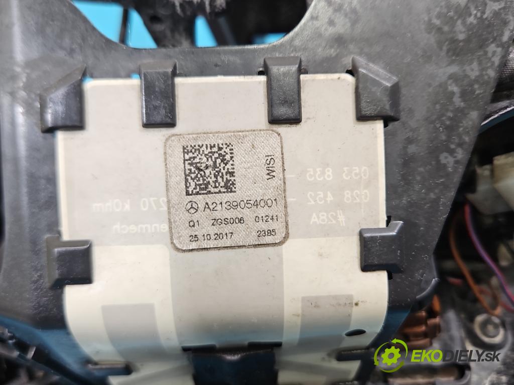 Mercedes E W213 2016-2023 2.0 CDI 194KM automatic 143 kW 1950 cm3 4- zpětné zrcátko levé  (Klika dveří ostatní)