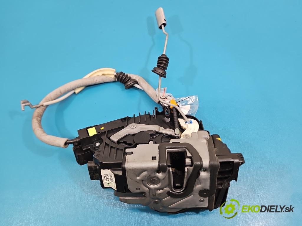 Mercedes S W222 2013-2020 3.0 cdi (656929) 340KM: automatic 250 kW 2925 cm3 4- zámok predné pravý A0997200401