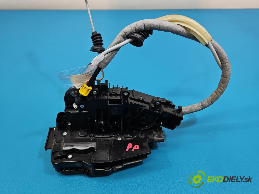 Mercedes S W222 2013-2020 3.0 cdi (656929) 340KM: automatic 250 kW 2925 cm3 4- zámok predné pravý A0997200401