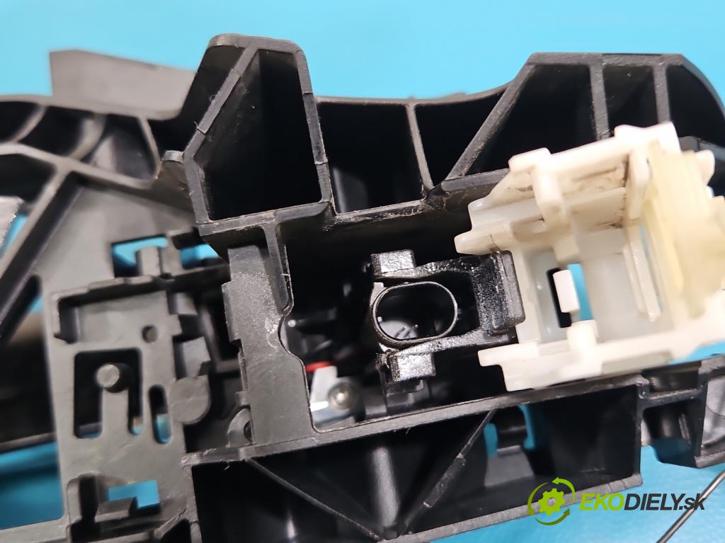 Mercedes S W222 2013-2020 3.0 cdi (656929) 340KM automatic 250 kW 2925 cm3 4- klika přední pravé A0997602200 (Klika dveří ostatní)