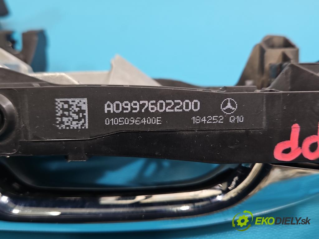 Mercedes S W222 2013-2020 3.0 cdi (656929) 340KM automatic 250 kW 2925 cm3 4- klika přední pravé A0997602200 (Klika dveří ostatní)