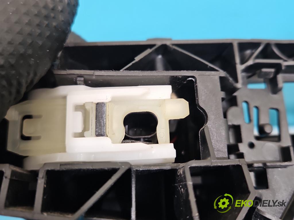 Mercedes S W222 2013-2020 3.0 cdi (656929) 340KM automatic 250 kW 2925 cm3 4- klika zadní pravé A0997602200 (Klika dveří ostatní)