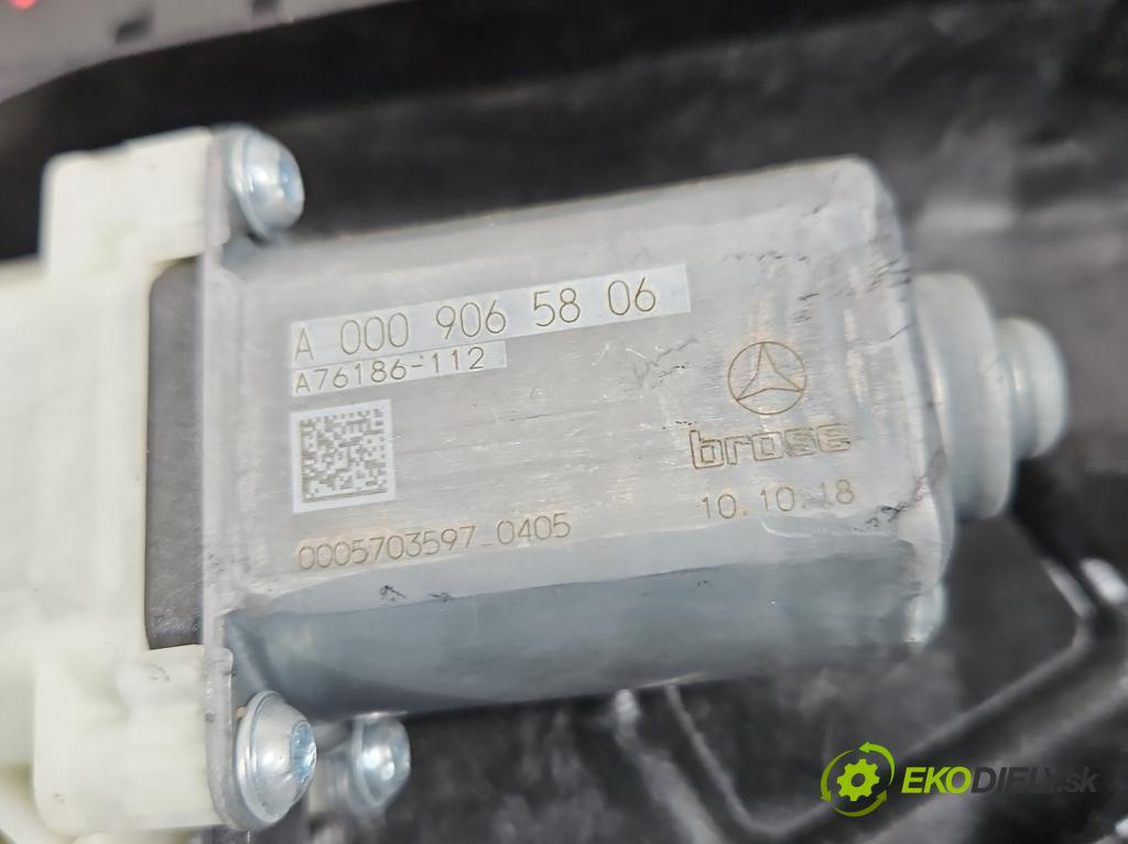 Mercedes S W222 2013-2020 3.0 cdi 656929 340KM: automatic 250 kW 2925 cm3 4- mechanizmus okna predné pravý A0009065806