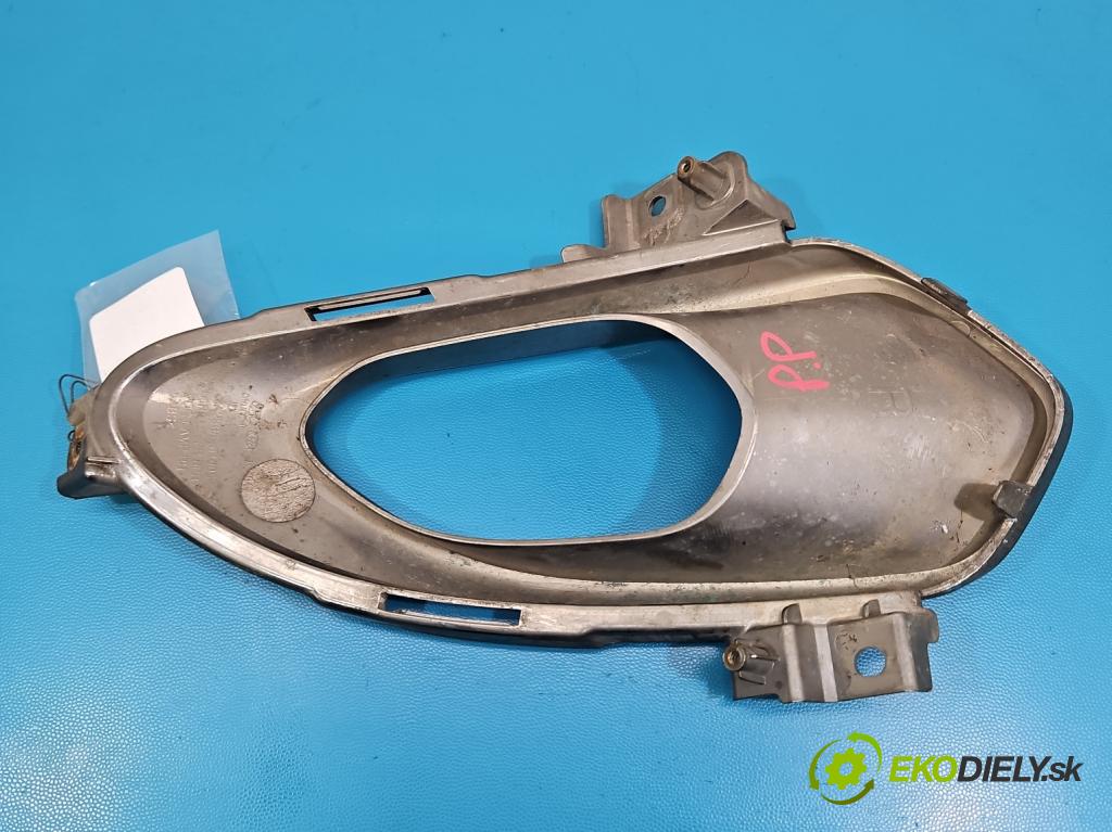 Kia Ceed II 2012-2018 1.6 crdi 128 HP manual 94 kW 1582 cm3 5- blenda mriežka: nárazník pravé XA2865-64005