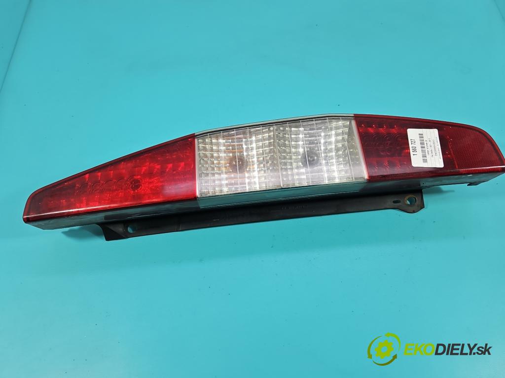 Fiat Doblo I 2001-2010 1.9 jtd 101 hp manual 74 kW 1910 cm3 5- světlo zadní pravé  (Klika dveří ostatní)