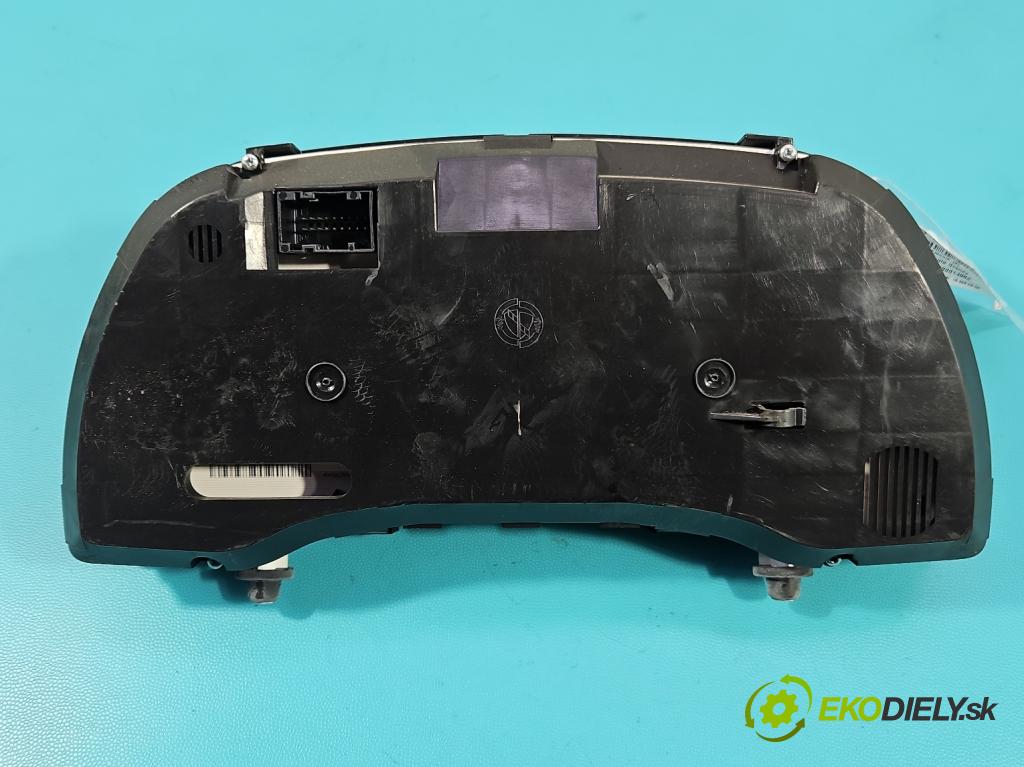 Fiat Punto Grande 1.4 8V 77 hp manual 57 kW 1368 cm3 5- Přístrojová deska 51701537 (Přístrojová deska)