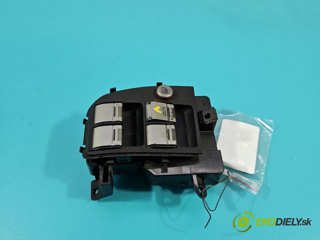 Honda Fr-v 2.0 16V 150 HP manual 110 kW 1998 cm3 5- prepínač okien spätných zrkadiel SJDM27708