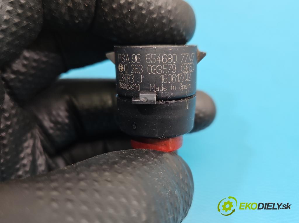 DS 4 2015-2020 2.0 hdi 181KM automatic 133 kW 1997 cm3 5- snímač parkovaní: 96654680