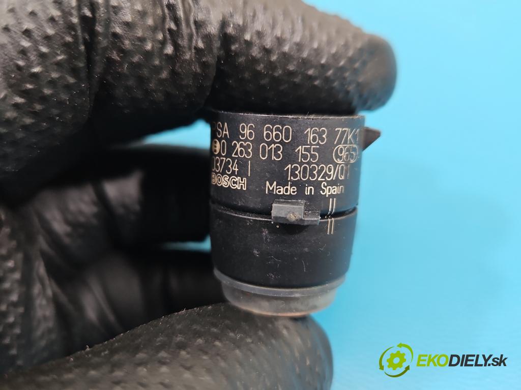 DS 4 2015-2020 2.0 hdi 181KM automatic 133 kW 1997 cm3 5- snímač parkovaní: 0263013155