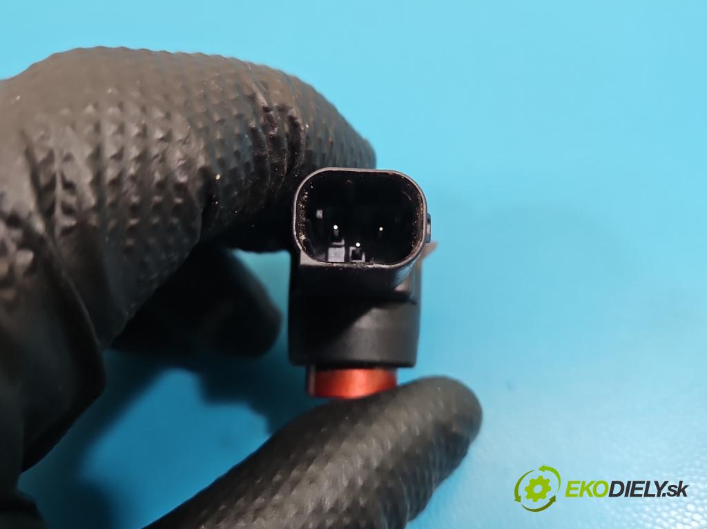 DS 4 2015-2020 2.0 hdi 181KM automatic 133 kW 1997 cm3 5- snímač parkování 96660163