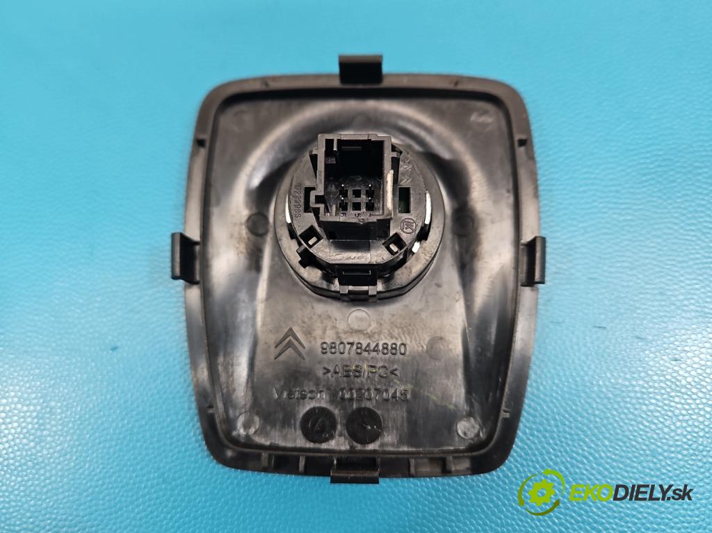 DS 4 2015-2020 2.0 hdi 181KM automatic 133 kW 1997 cm3 5- prepínač ostatné 9807844880