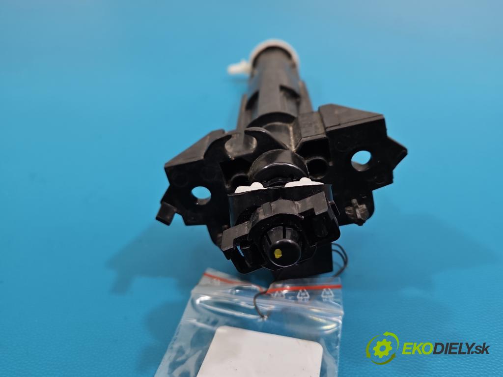 DS 4 2015-2020 2.0 hdi 181KM automatic 133 kW 1997 cm3 5- ostrekovač reflektor: ľavý 181180168-3 (Motorček ostrekovačov)