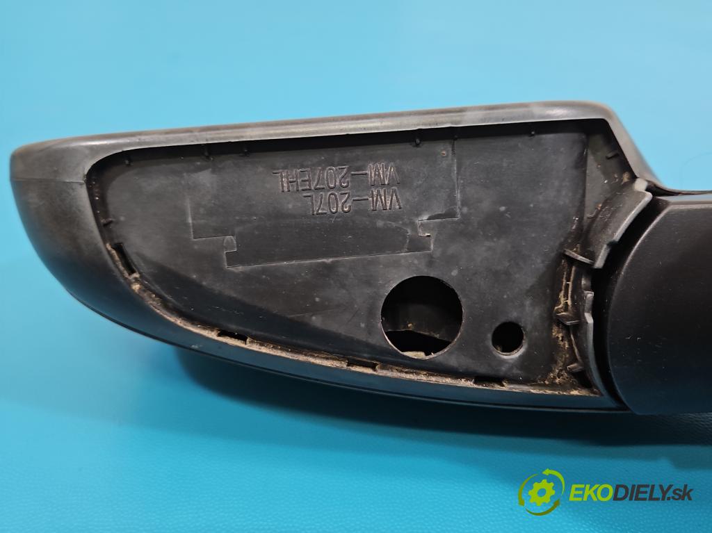 Peugeot 407 2.0 hdi 136 HP manual 100 kW 1997 cm3 4- zrkadlo ľavé  (Kľučka dverí ostatné)