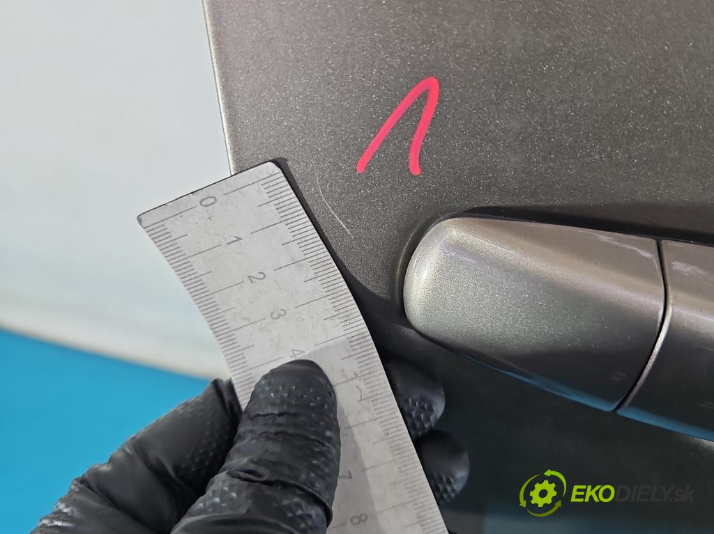 Citroen C4 I 2004-2011 1.6 16V 120 HP manual 88 kW 1598 cm3 5- dvere predné pravé  (Kľučka dverí ostatné)