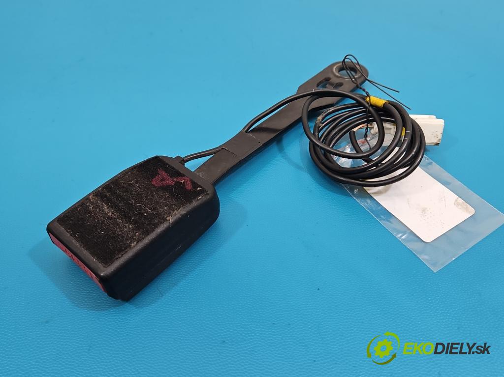 Peugeot 407 2.0 hdi 136 HP manual 100 kW 1997 cm3 4- pas bezpečnosť: predné ľavý 