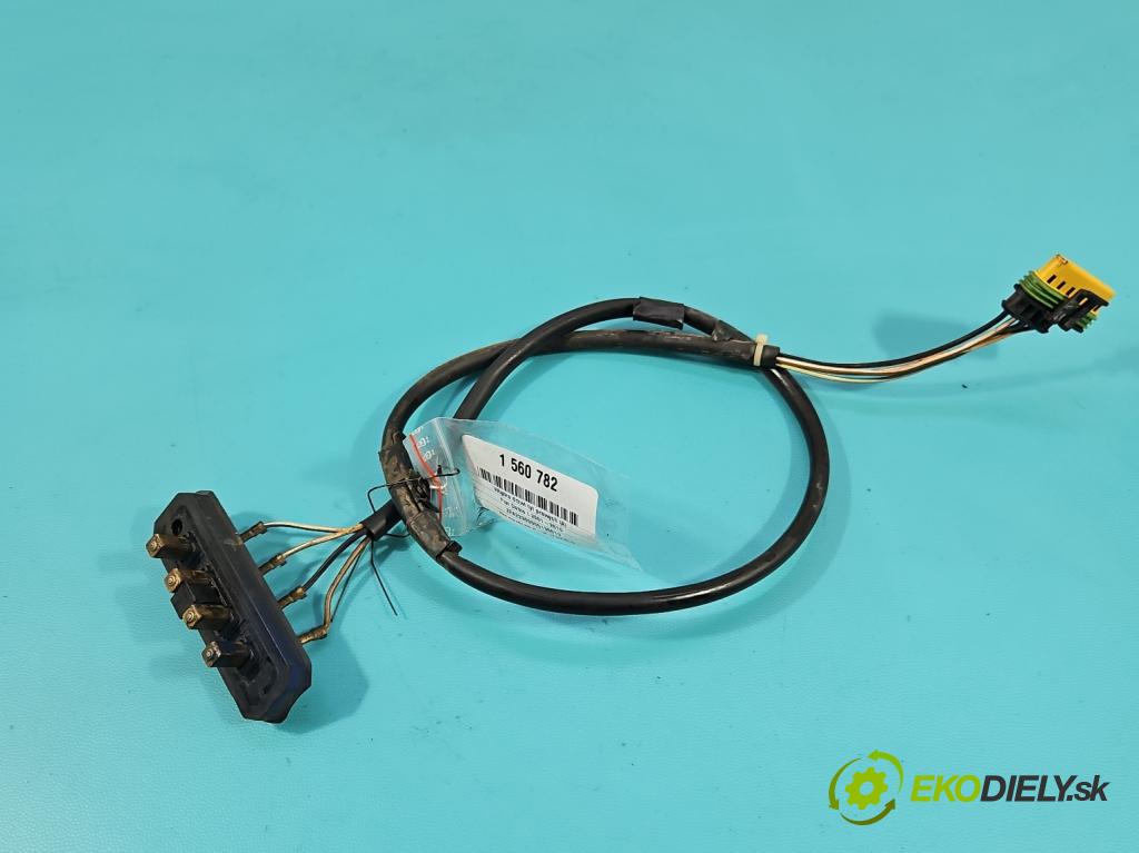 Fiat Doblo I 2001-2010 1.9 jtd 101 HP manual 74 kW 1910 cm3 5- Zväzok: dvere zadné pravých