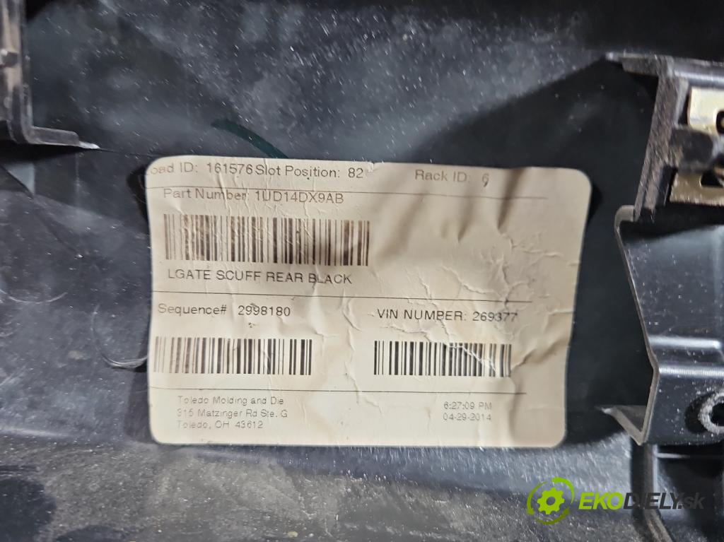 Jeep Cherokee KL 2013-2023 2.0 multijet: 140 HP manual 103 kW 1956 cm3 5- kryt plast 1UD14DX9AB