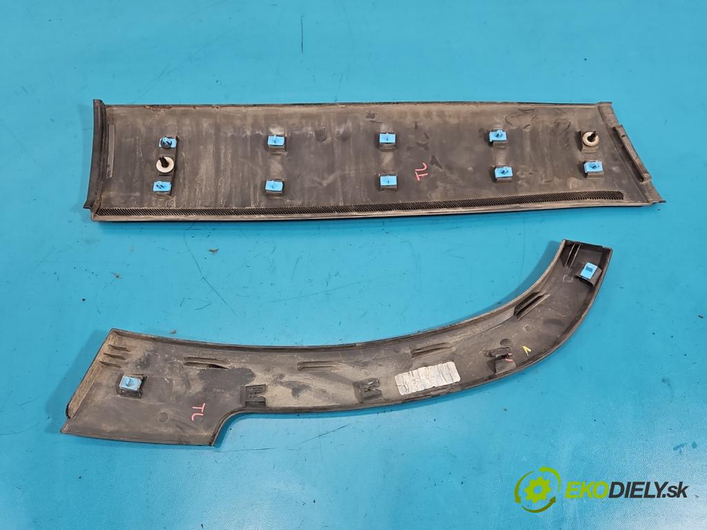 Jeep Cherokee KL 2013-2023 2.0 multijet 140 hp manual 103 kW 1956 cm3 5- lišta dveře zadní levé 64720A