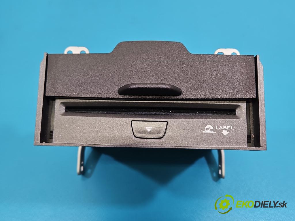 Jeep Cherokee KL 2013-2023 2.0 multijet: 140 HP manual 103 kW 1956 cm3 5- Menič: cd P05091563AB (CD menič)